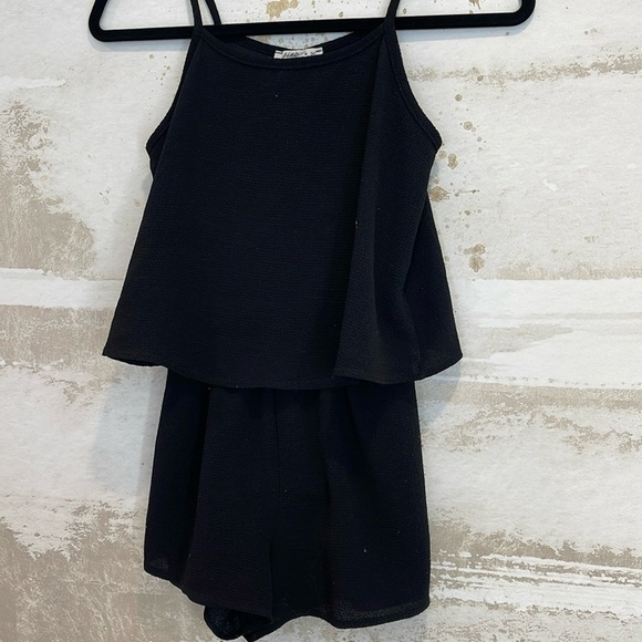 Black partly open back skort dress size x-large - Picture 1 of 5